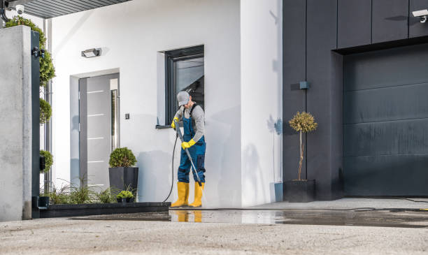 Professional Pressure Washing Services in Olympia Heights, FL